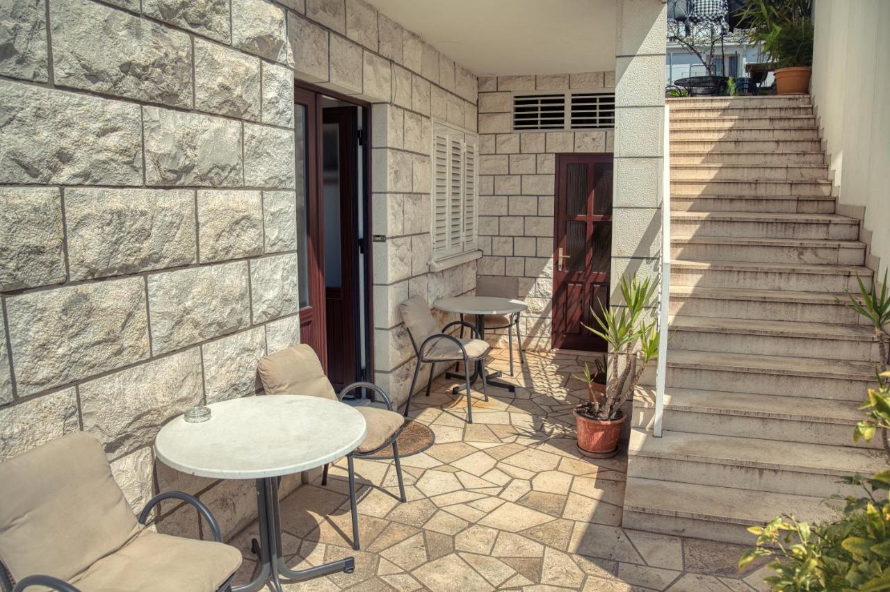 Guesthouse Victoria II Dubrovnik Exterior photo